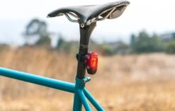 Lezyne KTV PRO Alert StVZO Fahrradrücklicht 7 Lezyne KTV PRO Alert StVZO Fahrradrücklicht -Fahrrad Pack lezyne led fahrradbeleuchtung ktv pro alert stvzo ruecklicht 3