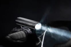 Lezyne LED Fahrradbeleuchtung Power Pro 115+ StVZO Vorderlicht -Fahrrad Pack lezyne led fahrradbeleuchtung power pro 115 stvzo vorderlicht 53d9e3