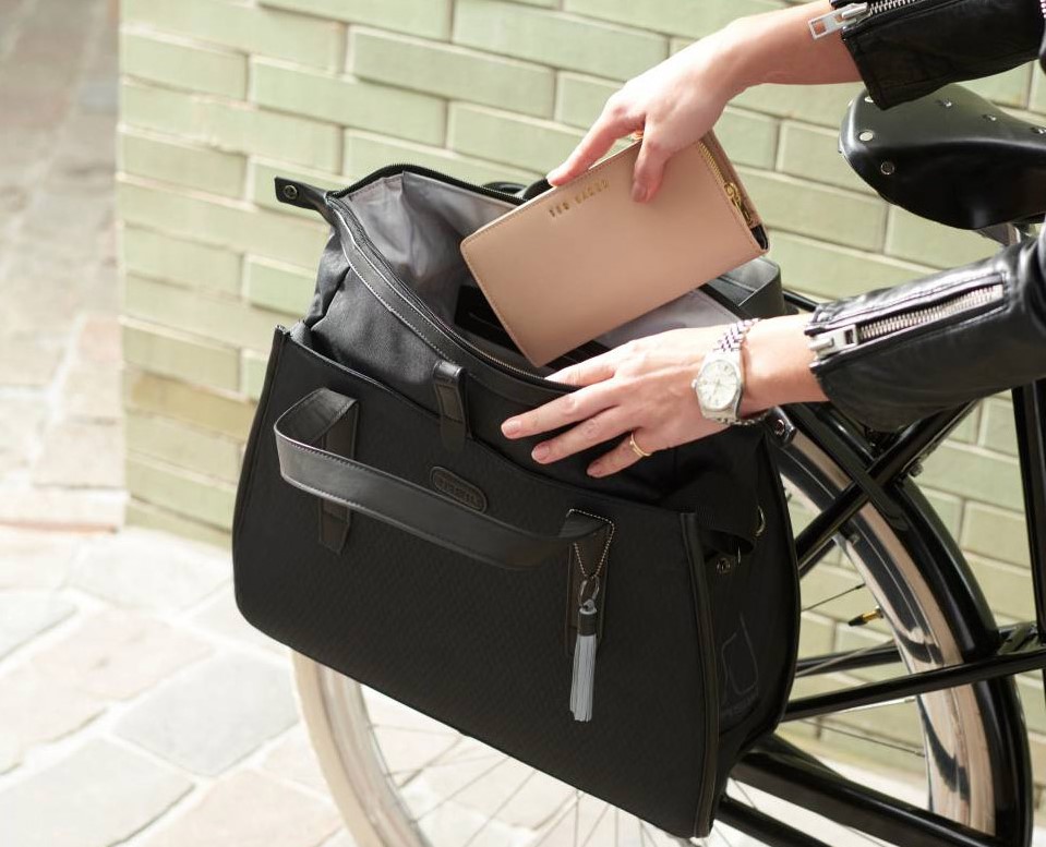 Titelseite 3 Titelseite -Fahrrad Pack Screenshot 2025 03 27 164908